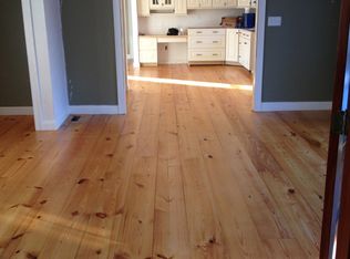 28 Webb St, Middleton, MA 01949