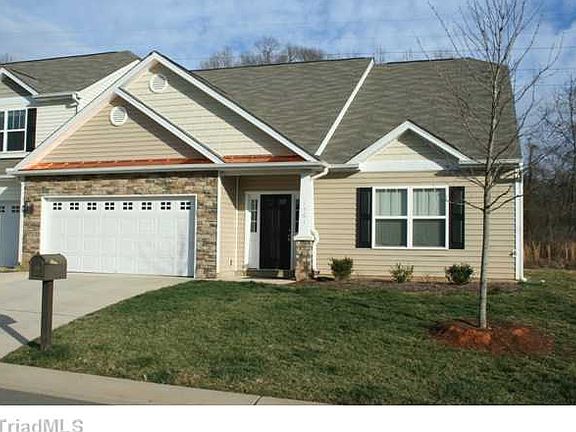 3rd image of 1301 Copperstone Village Dr