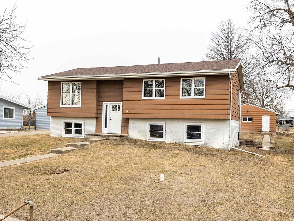 1st image of 1521 Roland Ave