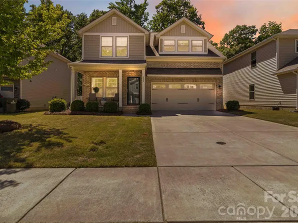 622 Oldham Ln, Rock Hill, SC 29732