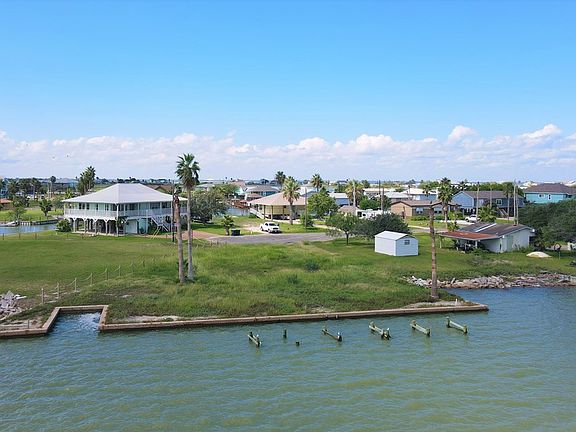 2nd image of 230 Pintail Ln