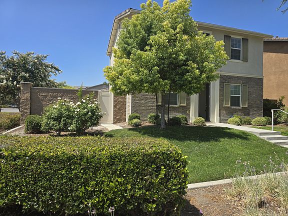 3rd image of 14388 Mountain Ave