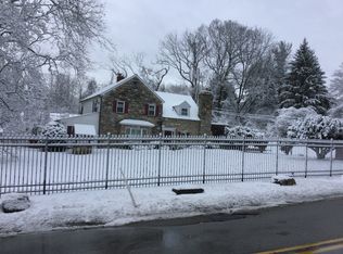 977 Trinity Ln, King Of Prussia, PA