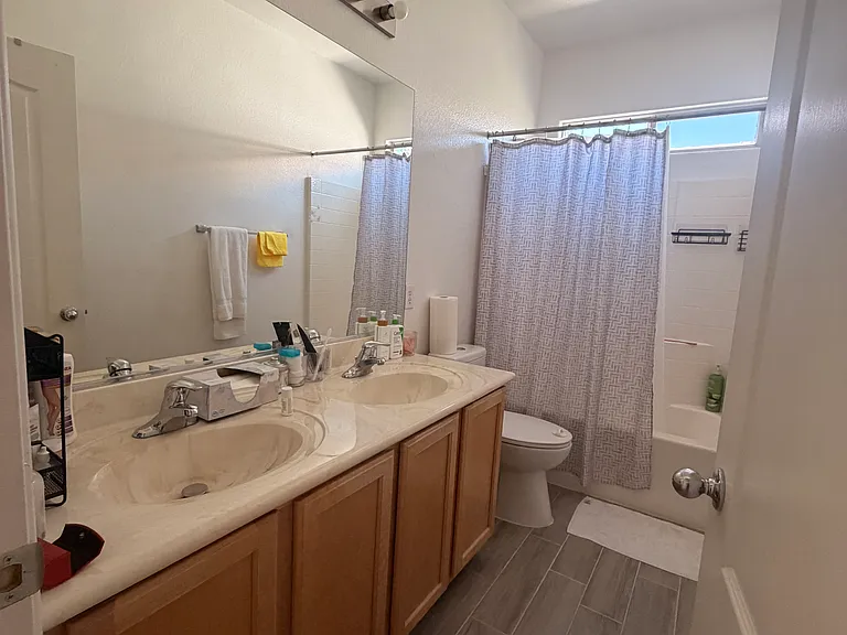 8555 Amber Star St — Photo 3