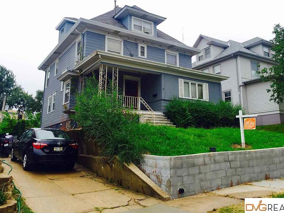 2nd image of 117 S 37th St