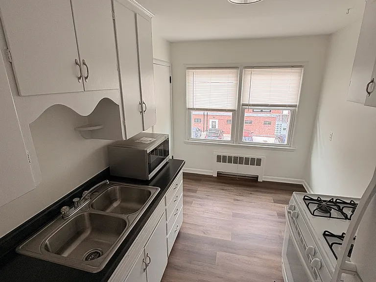4728 Chicago St #10 — Photo 5