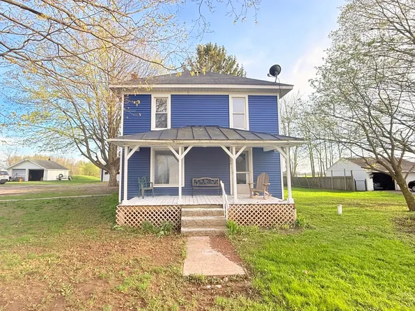 2249 E Montgomery Rd, Hillsdale, MI 49242