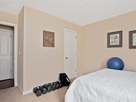 5th image of 6333 Cadbury Ln