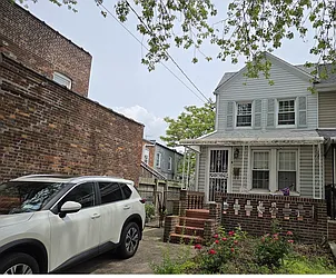 1711 East 36th Street