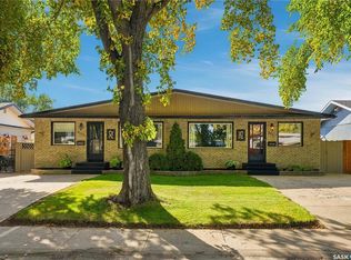 2769 & 2771 Eastview, Saskatoon, SK S7J3H3
