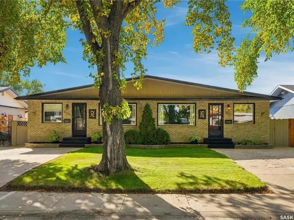 2769/2771 Eastview, Saskatoon, SK S7J 3H3