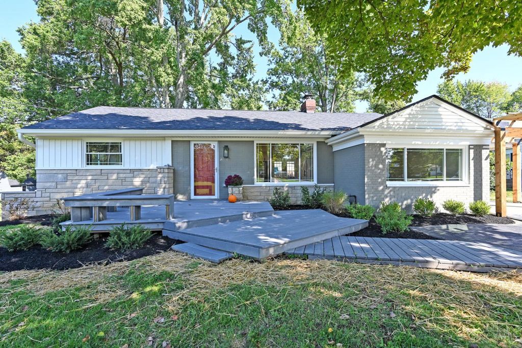 Real estate listing image