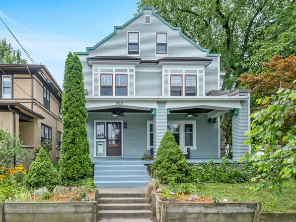 302 Palmer St NE, Grand Rapids, MI 49505