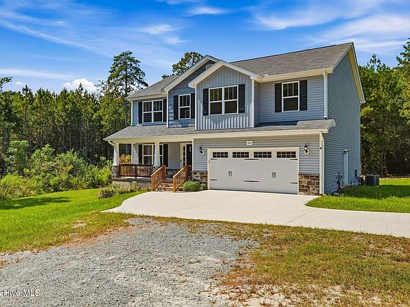 2nd image of 464 Denny Lane