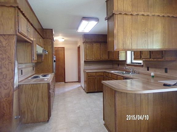 4th image of 355 Rolling Wood Hills Dr