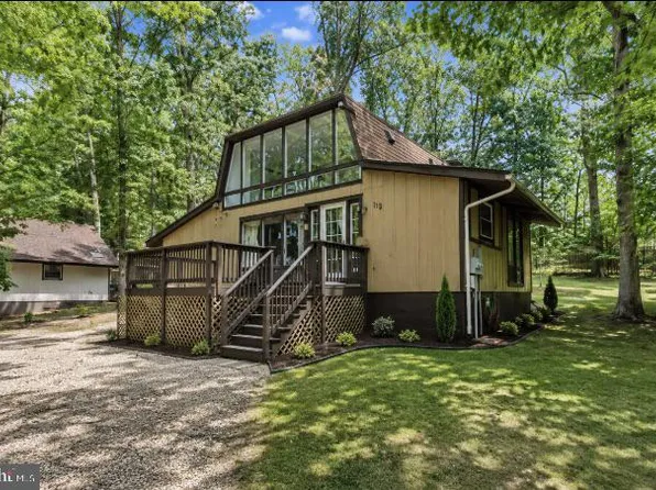 112 Lakeview Pkwy, Locust Grove, VA 22508