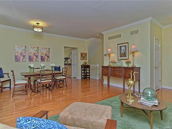 4th image of 4230 Laclede Ave #A