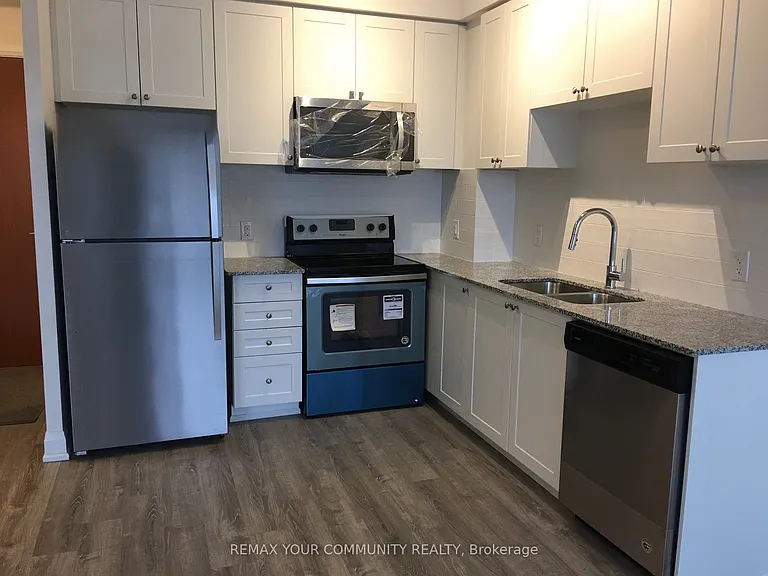 2800 Keele St #216 — Photo 6