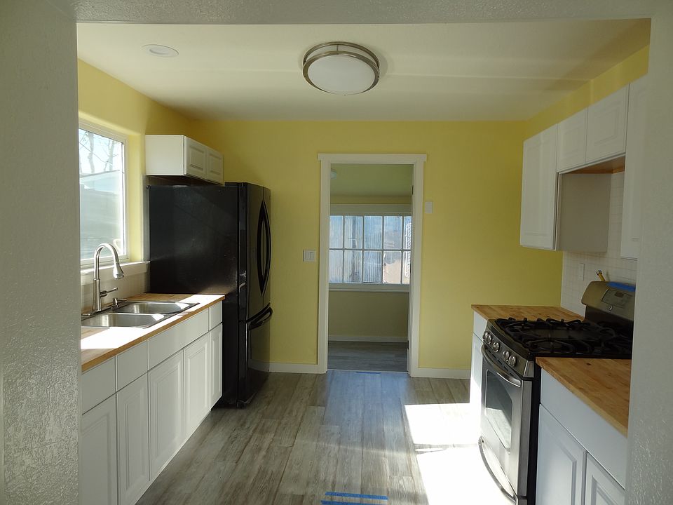 1st image of 141 Silverado Trl #House