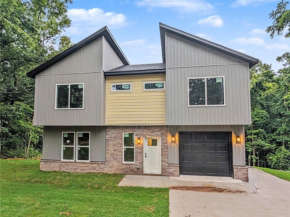 1st image of 19 Francis Ln