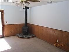 2nd image of 2109 Colfax Way