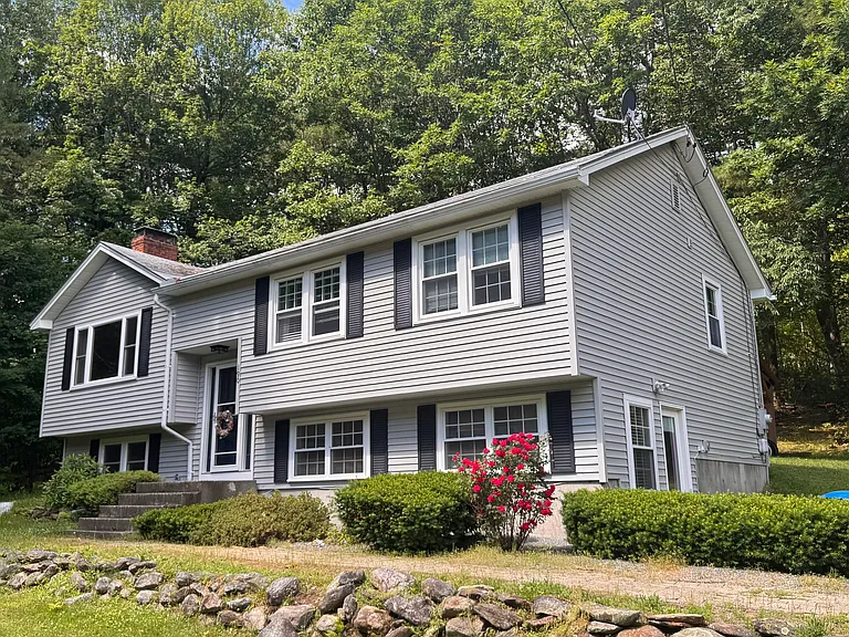 190 Pillsbury Rd — Photo 4