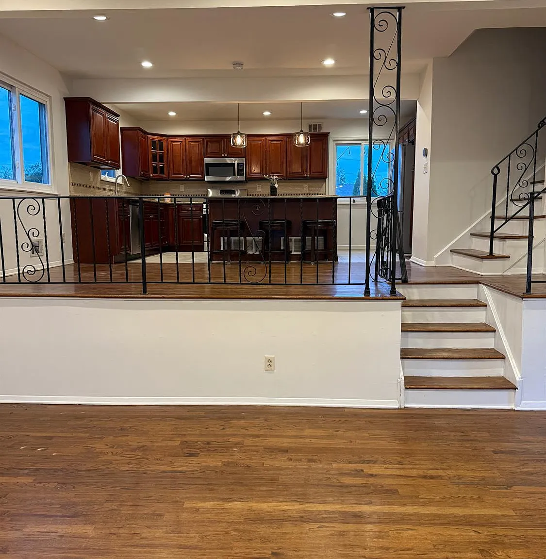 3 bed, 2.0 bath, 1535 sqft, $3,750 — Photo 4