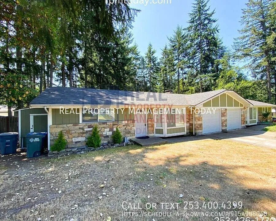 8220 143rd Street Ct NW