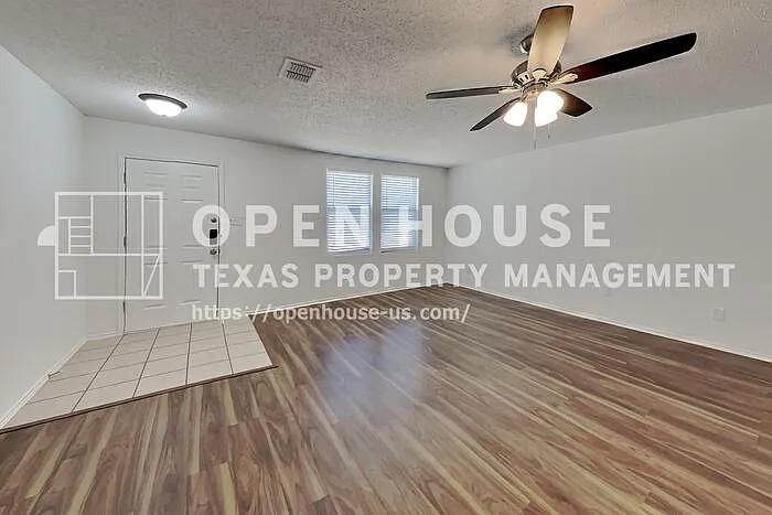 5145 Cliff Oaks Dr — Photo 3