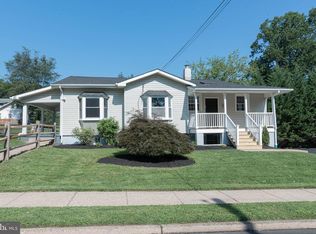 2823 Jenkintown Rd, Glenside, PA 19038
