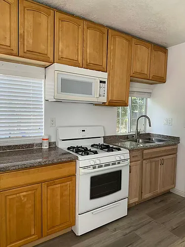 4103 Lindsey Ave Photo 1
