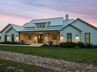 494 Zufrieden Berg Way, Fredericksburg, TX 78624