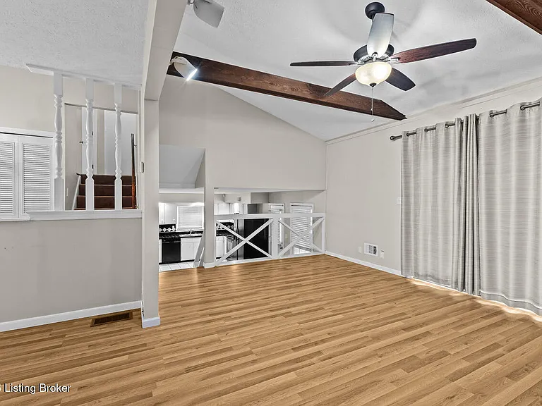 8016 Cortland Dr — Photo 6