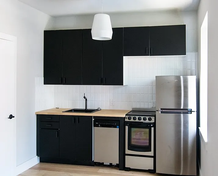 2121 East Dauphin Street — Photo 3