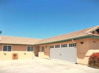 14822 Crofton Ln, Helendale, CA 92342