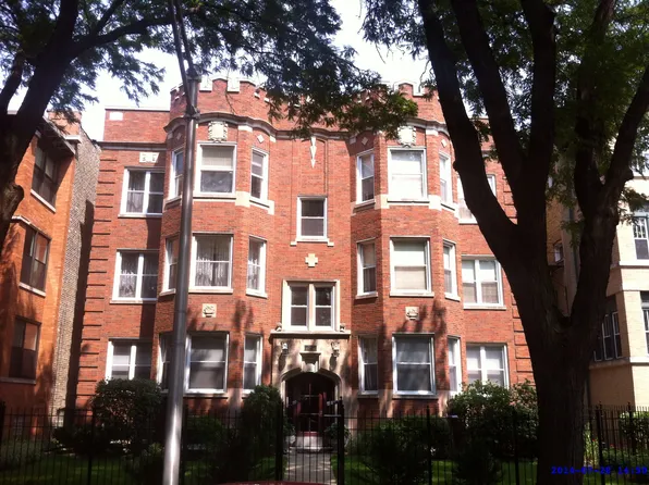 4745 N Malden St #102, Chicago, IL 60640