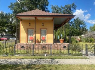714 Mehle St, Arabi, LA 70032