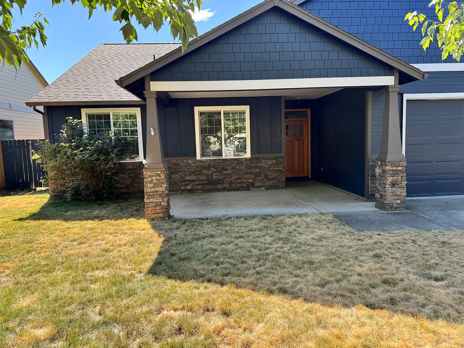3 bed, 1597 sqft, $3,000 — Photo 2