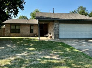 105 W South Park St, Broken Arrow, OK 74011