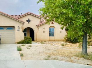 3035 E Nugent St, Lancaster, CA