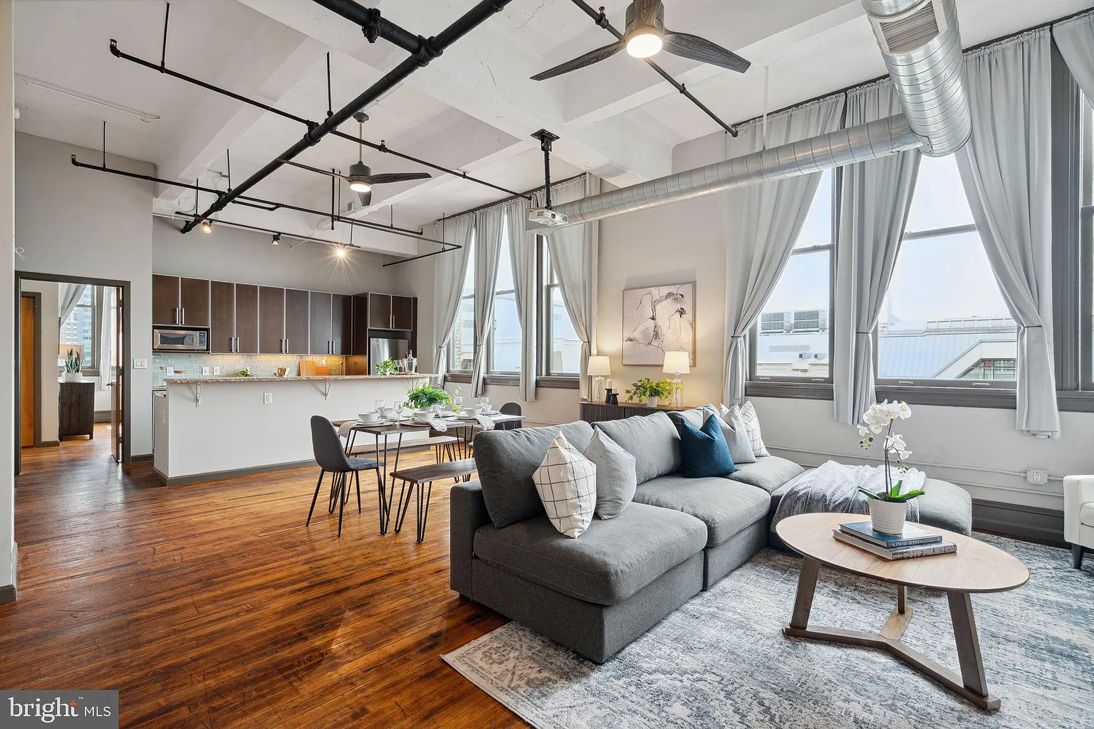 1228 Arch St #6A photo 1