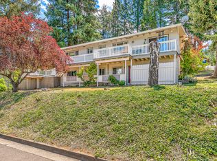 1120 Beswick Way, Ashland, OR
