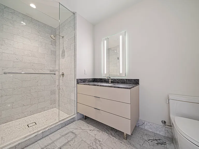 240 Devonshire St #5112 — Photo 45