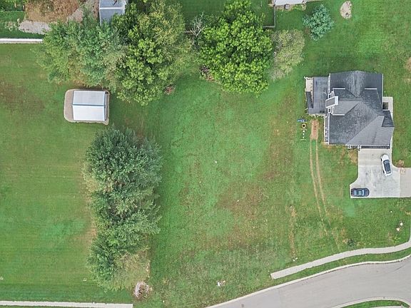 3rd image of 4344 S Windmill Ln