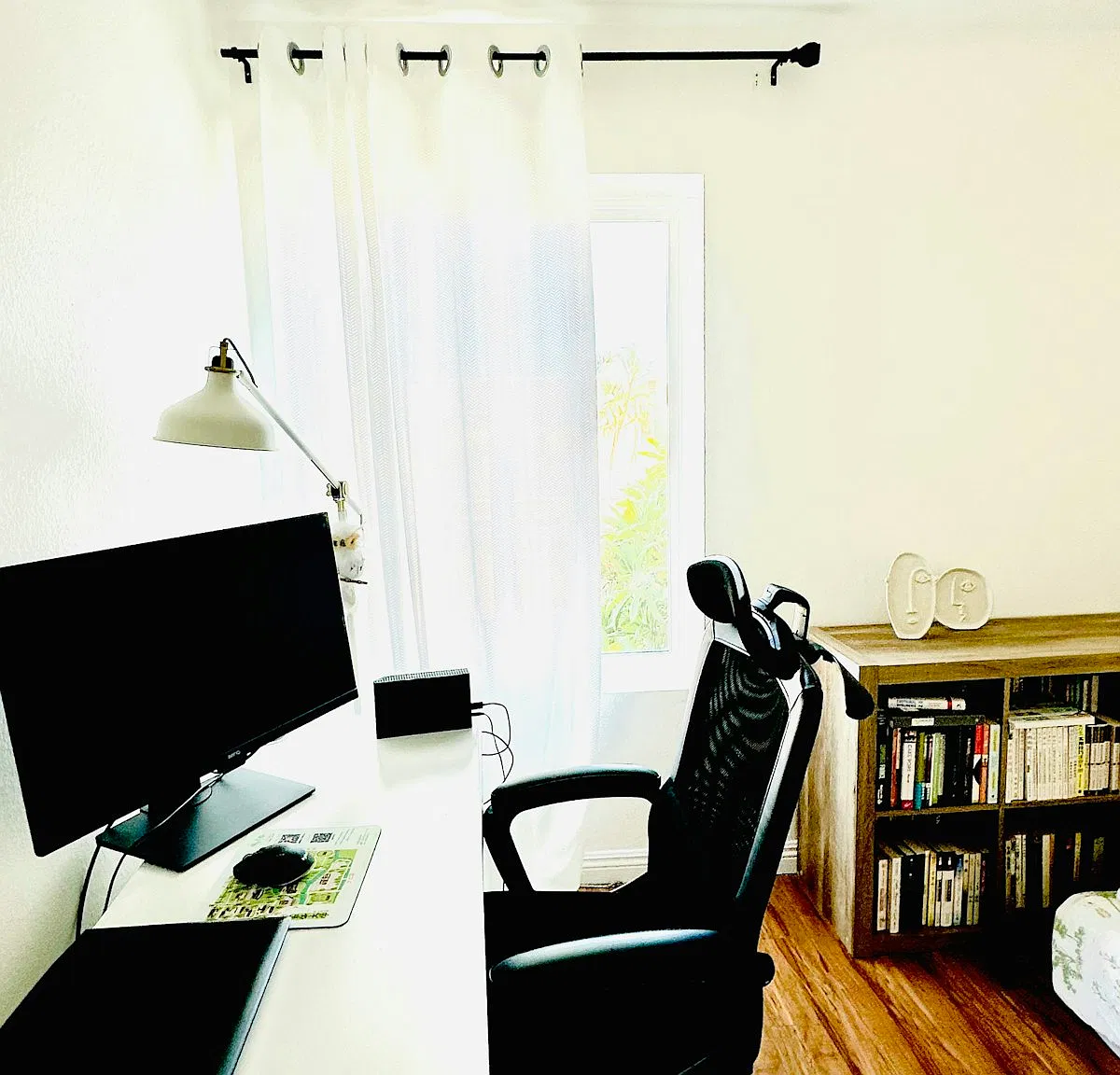 25334 Via Viejo Street, Unit Room 2 — Photo 2