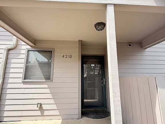 4th image of 4210 Stillwater Dr #4210