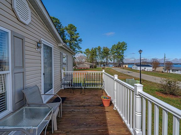 2nd image of 429 Big Cove Dr