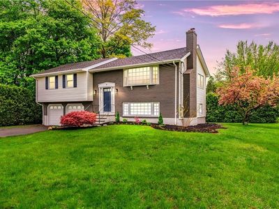 40 Rachel St, Woonsocket, RI, 02895