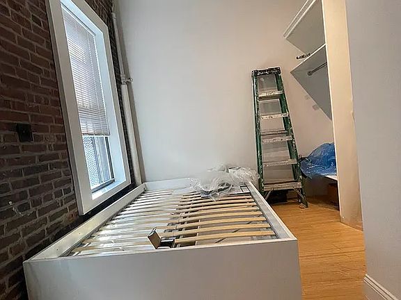 4th image of 163 Stanton St APT 16