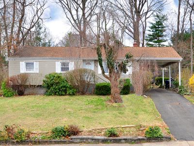 23 Bel Aire Drive, Plainville, CT, 06062